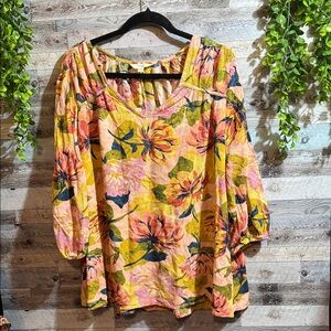 NWT! Floral V-Neck Women’s Blouse in Yellow and Pink